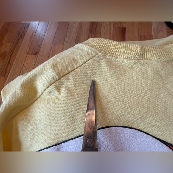 Disney Parks Walt Disney World Retro Logo Yellow Spirit Jersey Adult Size Small - Picture 13 of 13